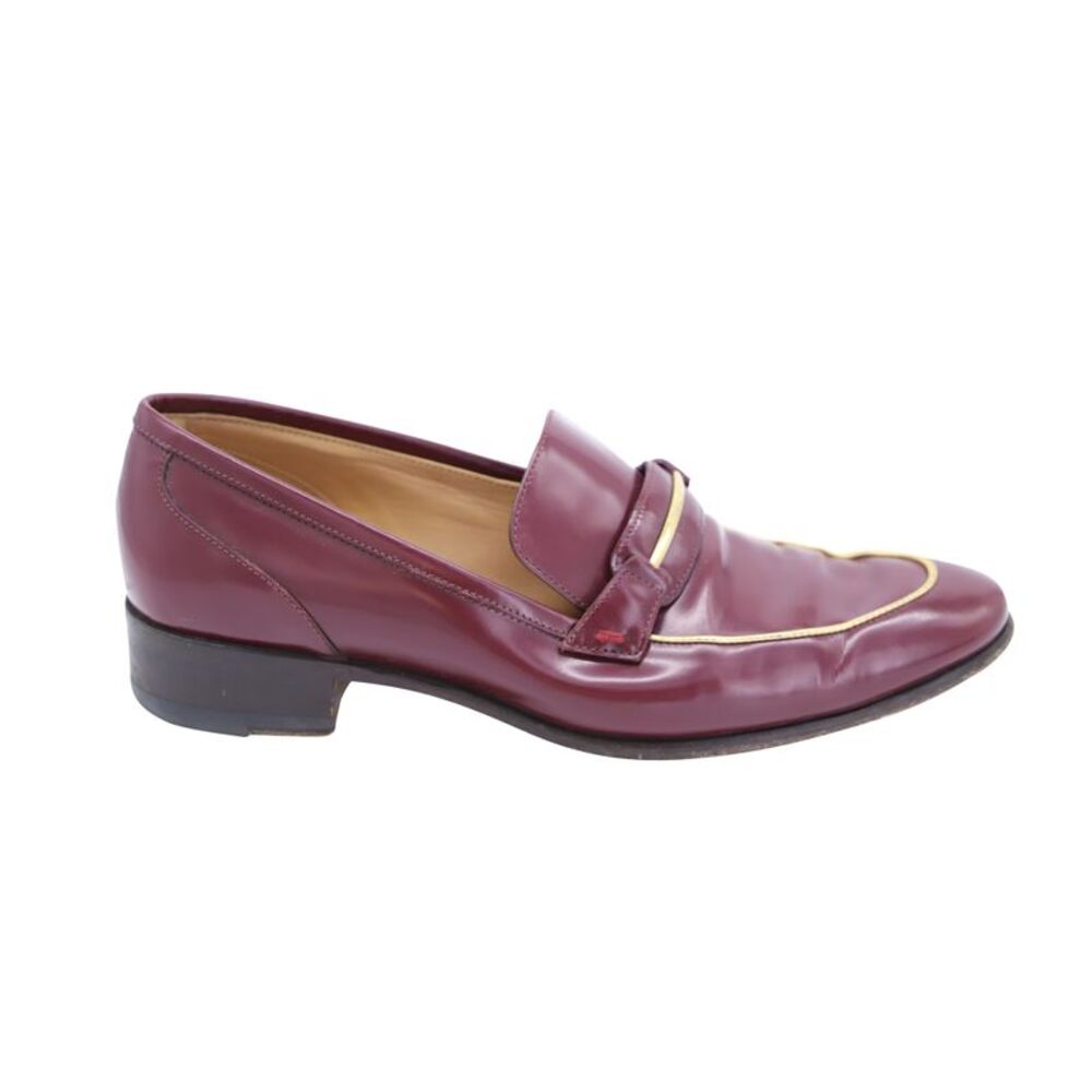Salvatore Ferragamo Loafers with Gold Accent in Burgundy Leather